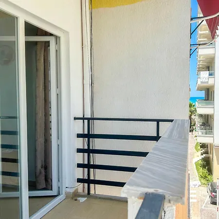 Balkan Bliss 826 Inn Golem (Tirana)